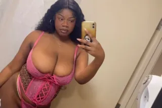 LAST DAY📍Sugar, Spice & Five-Star Curves💋 - Image 3